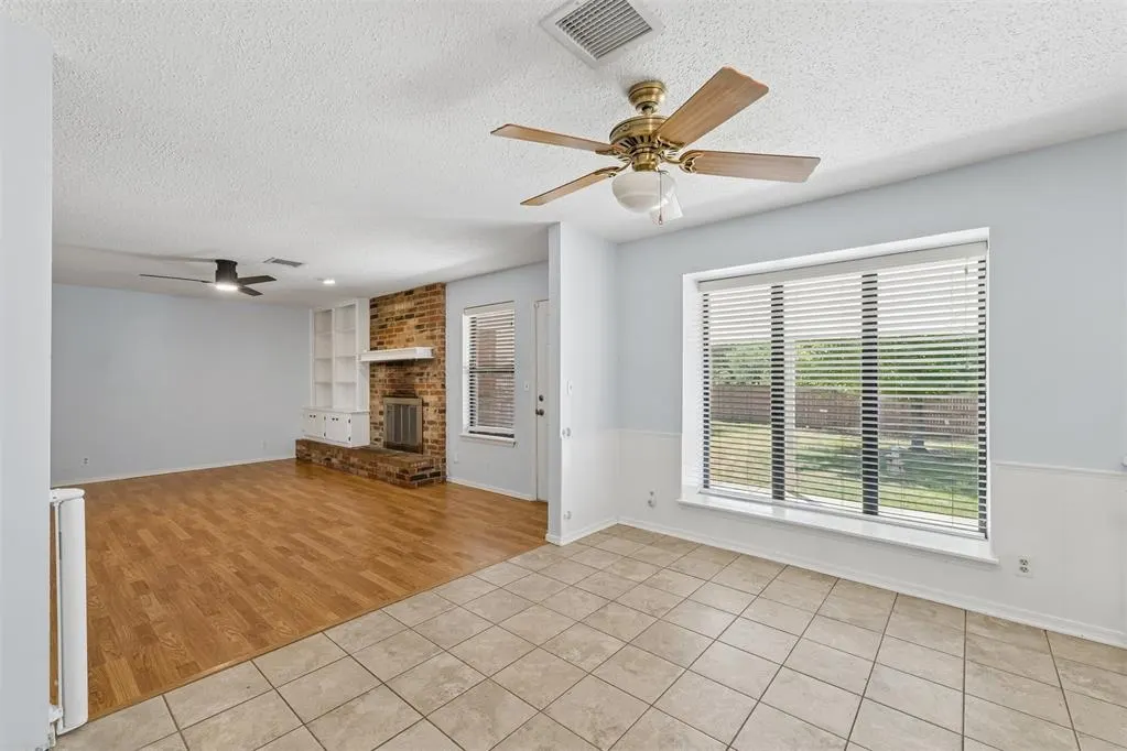 Photo 12 — 213 S Silver Drive, Mustang, OK 73064