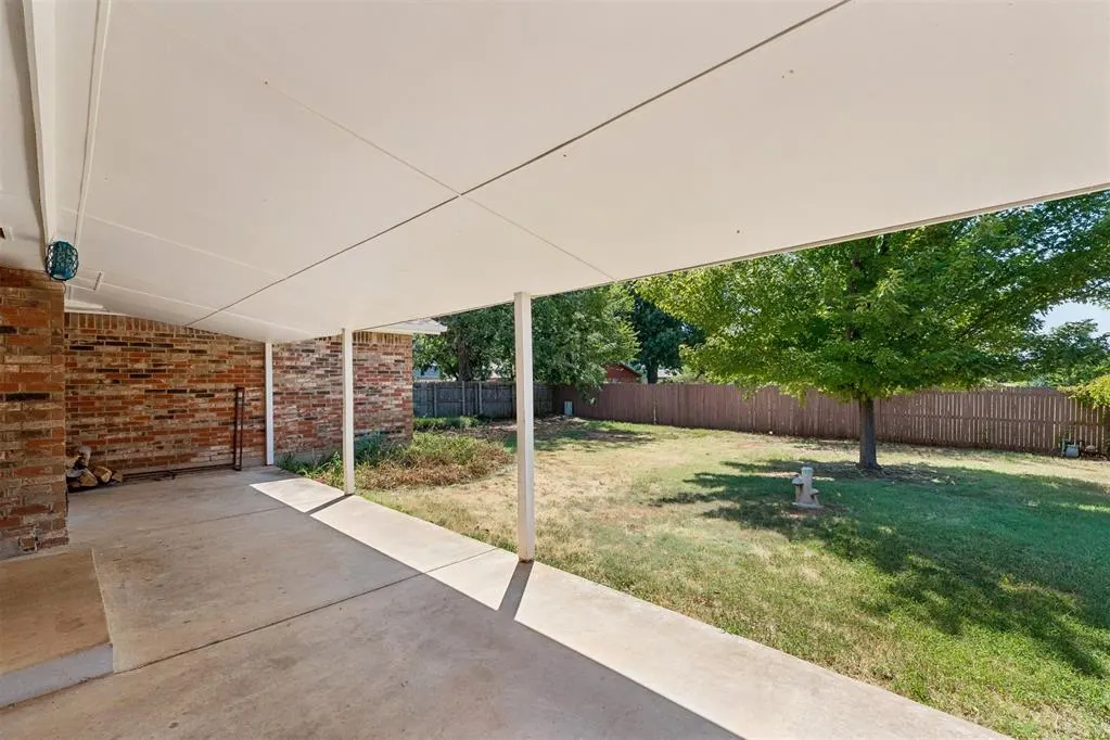 Photo 28 — 213 S Silver Drive, Mustang, OK 73064
