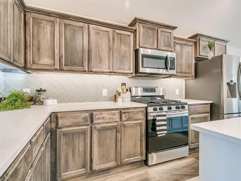 Photo 6 — 1096 SE 17th Street, Newcastle, OK 73065