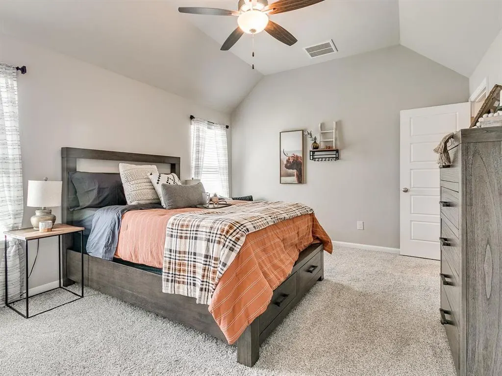 Photo 9 — 1096 SE 17th Street, Newcastle, OK 73065