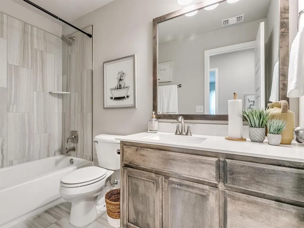 Photo 16 — 1096 SE 17th Street, Newcastle, OK 73065
