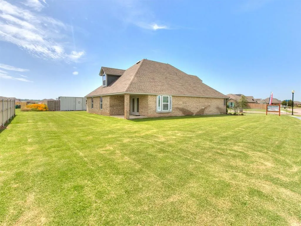 Photo 22 — 1096 SE 17th Street, Newcastle, OK 73065
