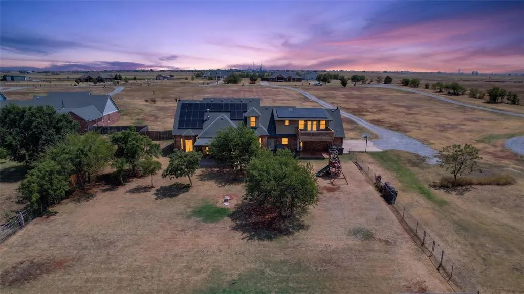 Photo 50 — 30454 Wolf Creek Lane, Cashion, OK 73016