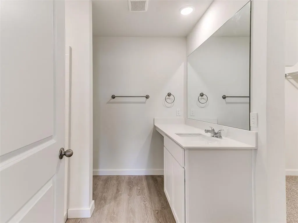 Photo 19 — 3140 Pennington Street, Harrah, OK 73045