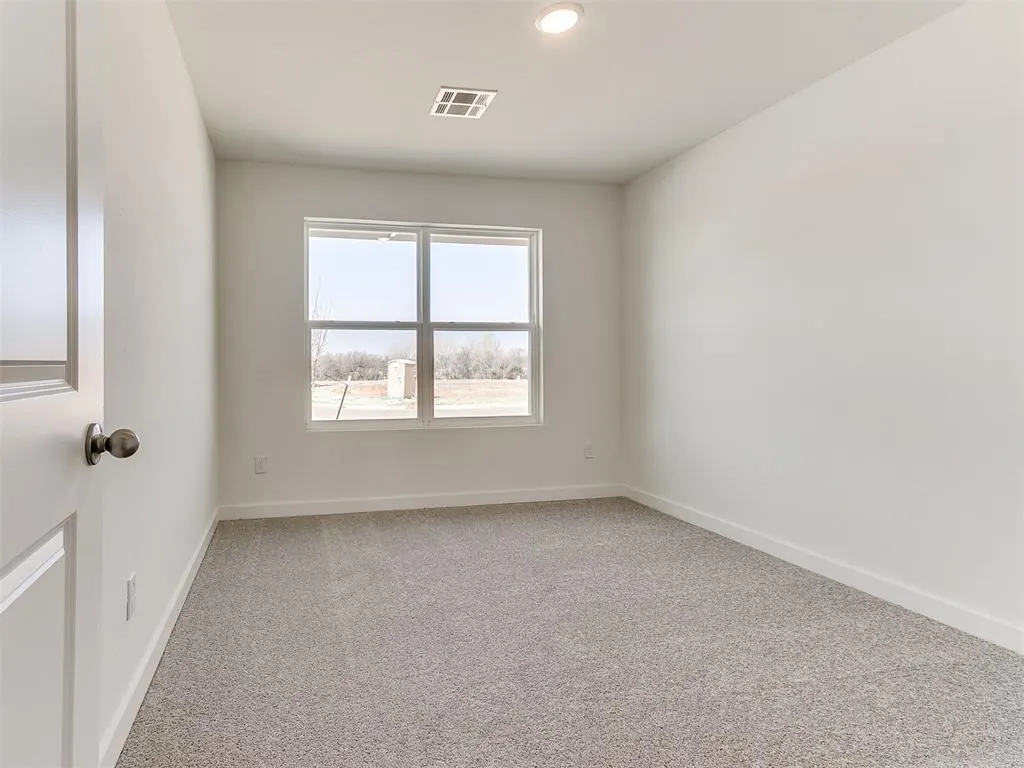 Photo 22 — 3140 Pennington Street, Harrah, OK 73045