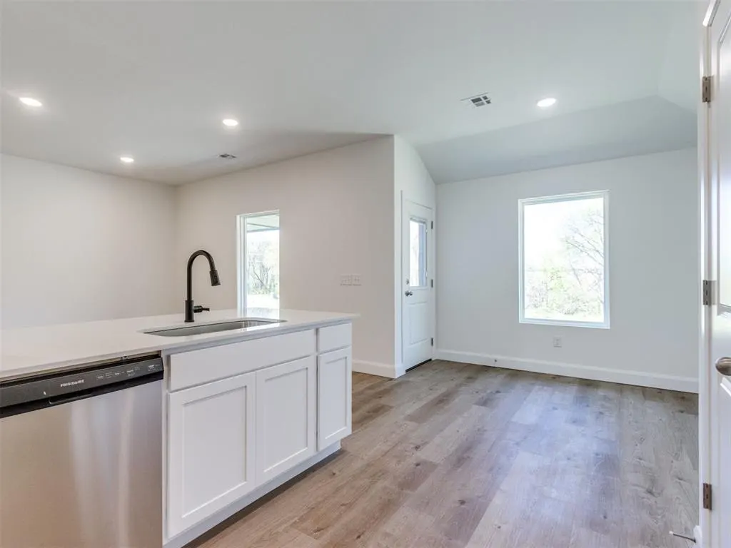 Photo 9 — 2041 Brush Creek Way, Newcastle, OK 73065