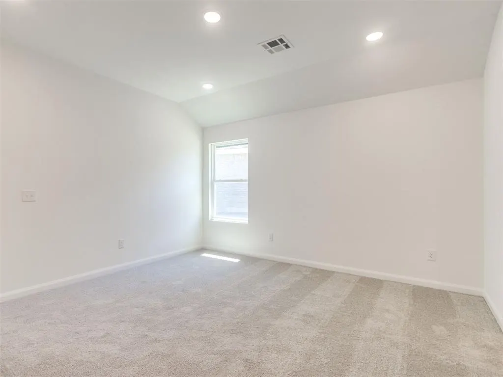 Photo 11 — 2041 Brush Creek Way, Newcastle, OK 73065