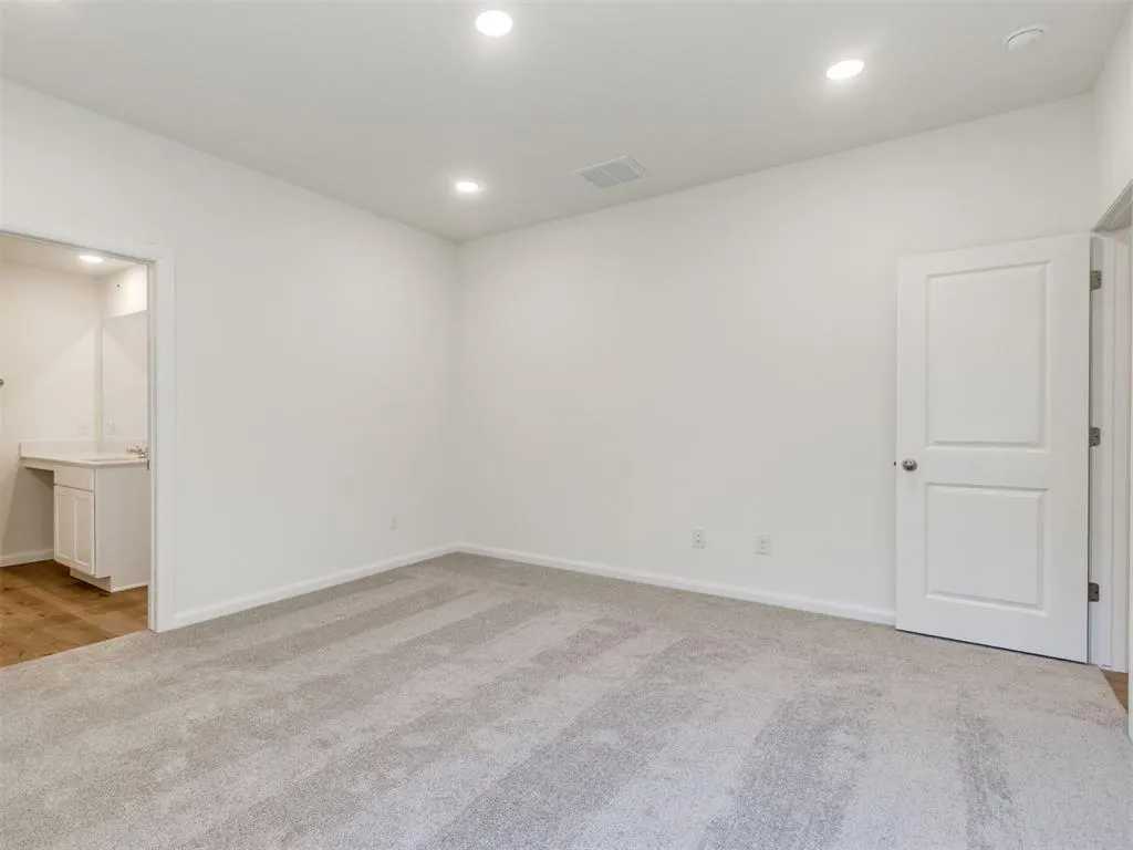 Photo 12 — 2041 Brush Creek Way, Newcastle, OK 73065