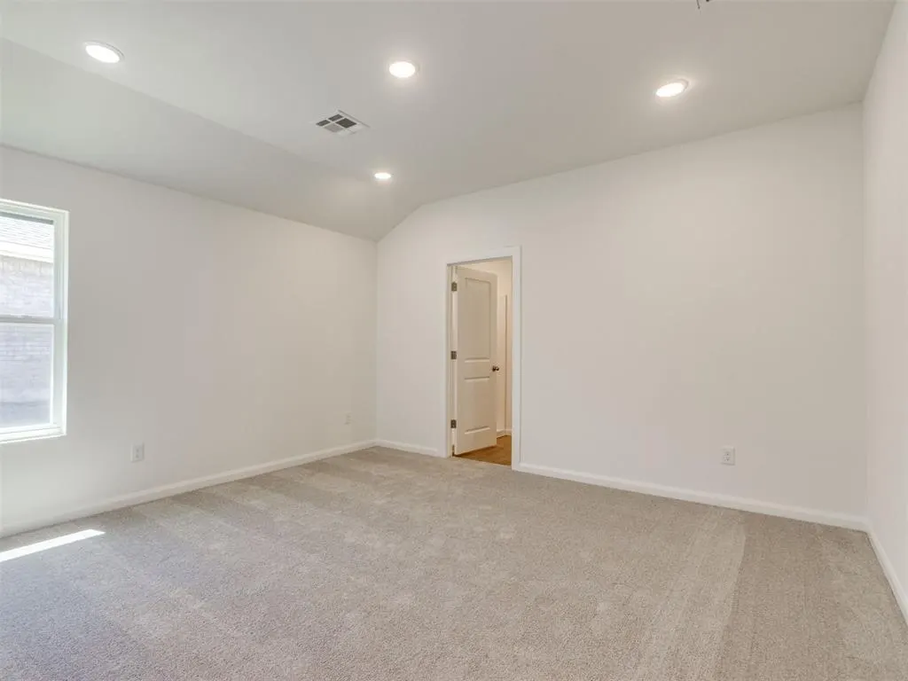 Photo 13 — 2041 Brush Creek Way, Newcastle, OK 73065