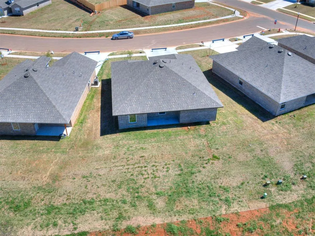 Photo 23 — 2041 Brush Creek Way, Newcastle, OK 73065