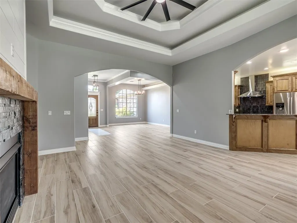 Photo 11 — 407 Canterbury Road, Midwest City, OK 73130
