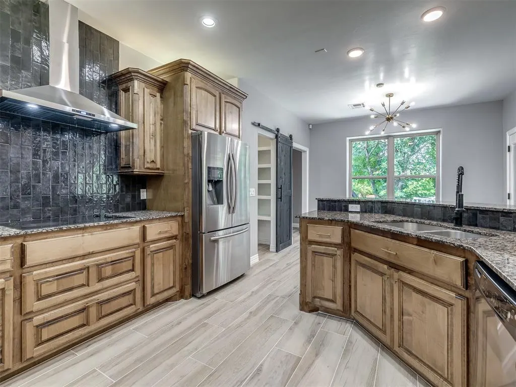 Photo 14 — 407 Canterbury Road, Midwest City, OK 73130