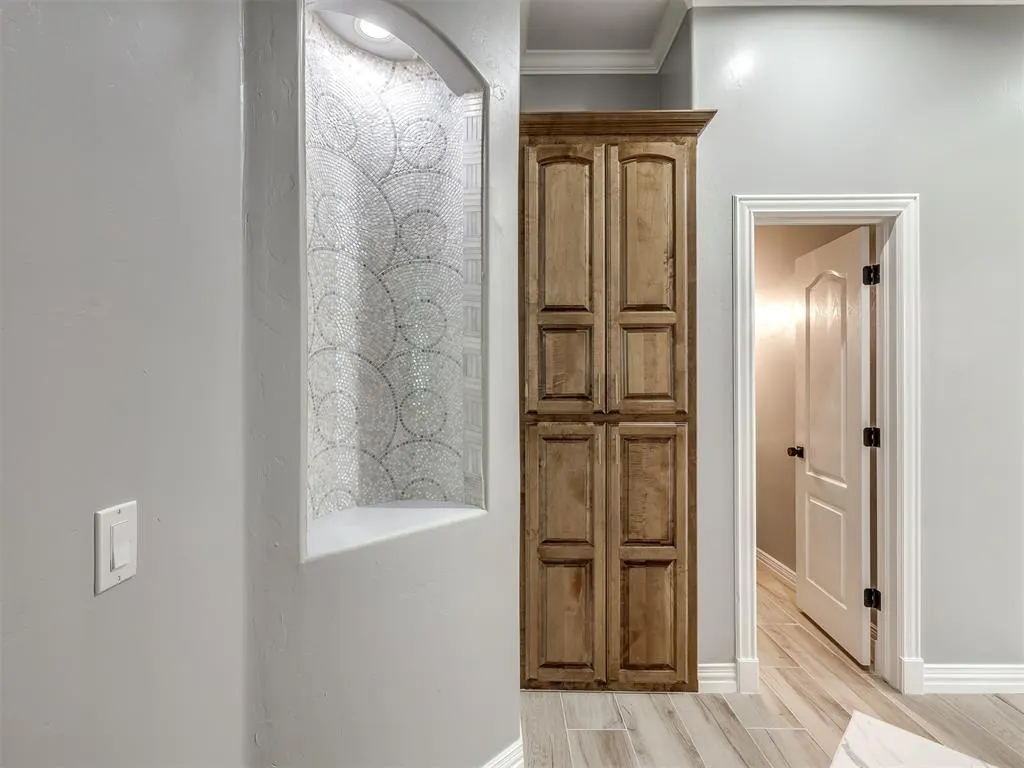 Photo 19 — 407 Canterbury Road, Midwest City, OK 73130