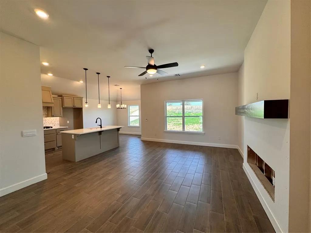 Photo 3 — 1312 Colonial Avenue, Tuttle, OK 73089