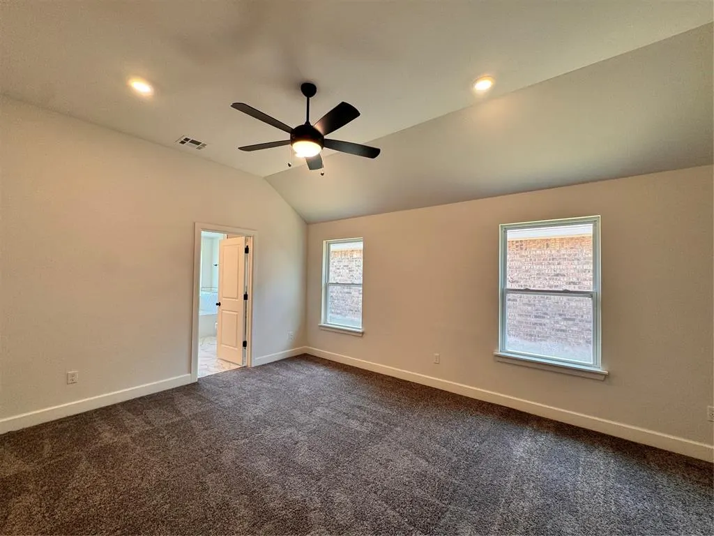 Photo 7 — 1312 Colonial Avenue, Tuttle, OK 73089