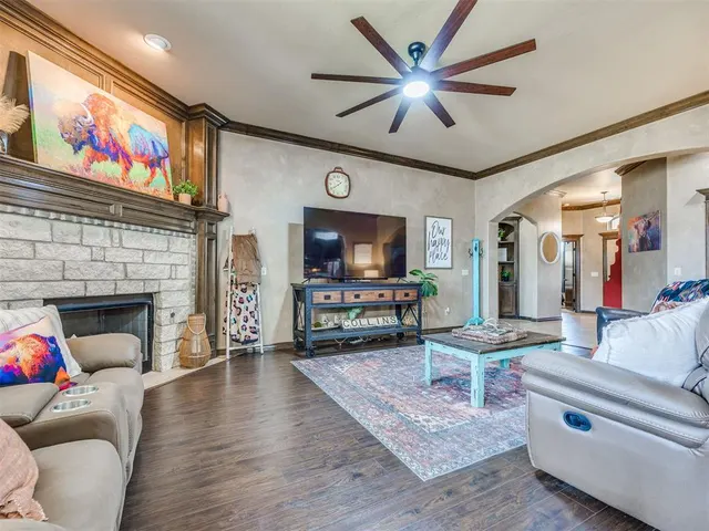 Photo 5 — 12405 Heathfield Lane, Oklahoma City, OK 73173