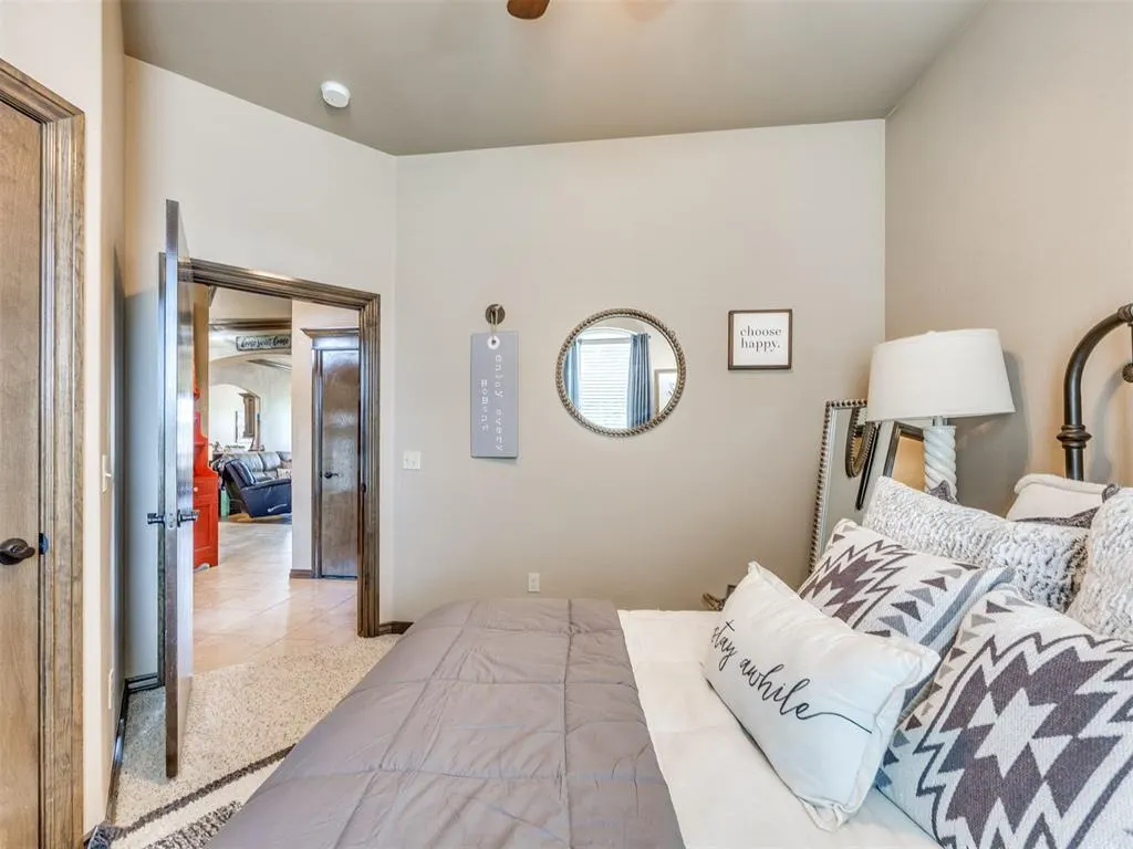 Photo 14 — 12405 Heathfield Lane, Oklahoma City, OK 73173