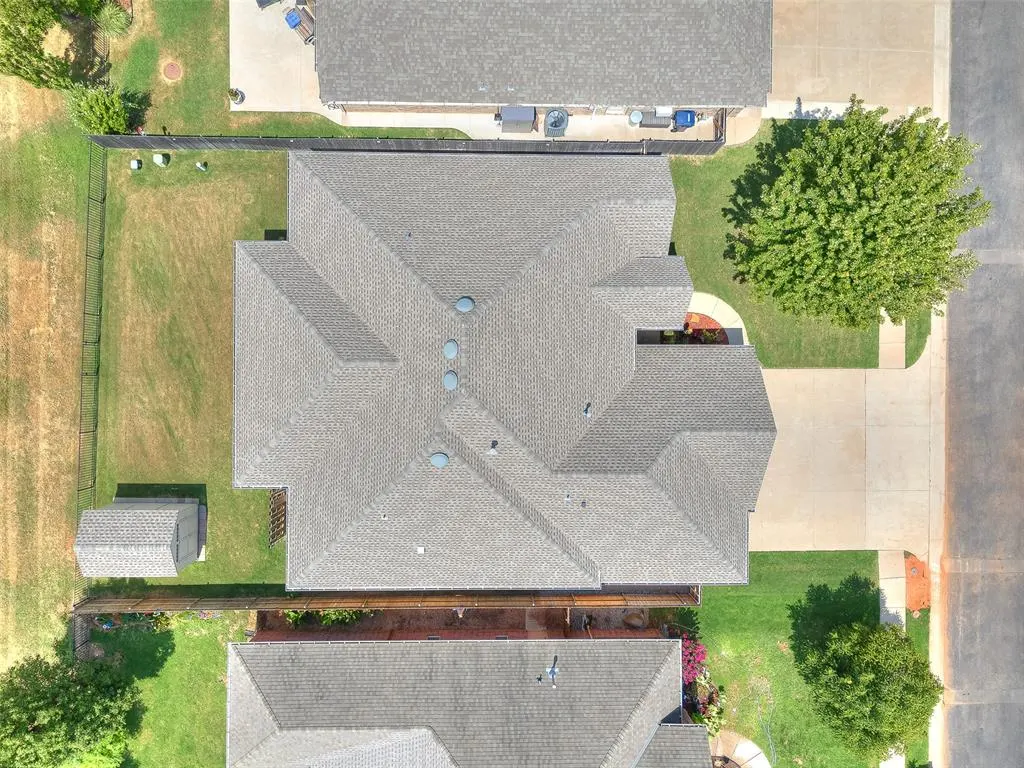 Photo 46 — 12405 Heathfield Lane, Oklahoma City, OK 73173