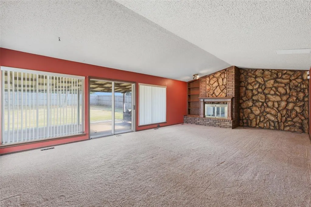 Photo 6 — 10337 Kendal Avenue, Yukon, OK 73099