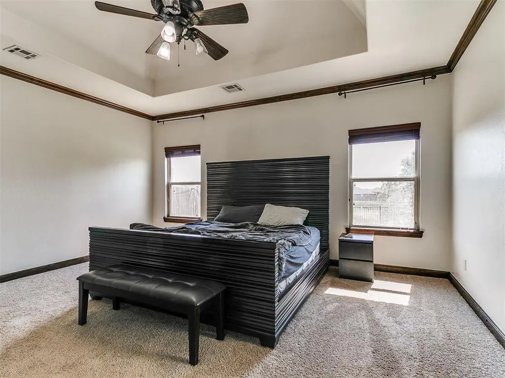 Photo 17 — 18305 Haslemere Lane, Edmond, OK 73012