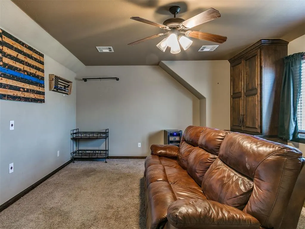 Photo 37 — 18305 Haslemere Lane, Edmond, OK 73012