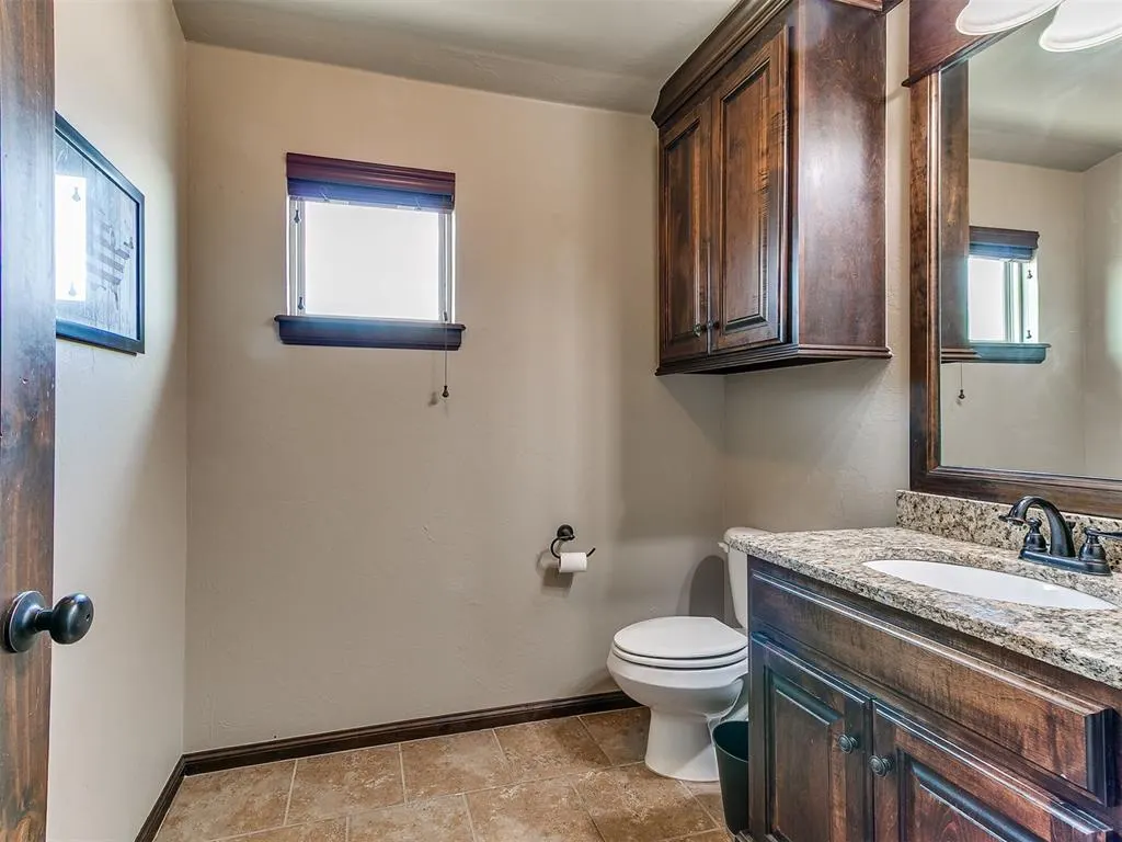 Photo 40 — 18305 Haslemere Lane, Edmond, OK 73012