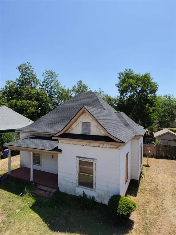 Front exterior — 1615 W Minnesota Avenue, Chickasha, OK 73018