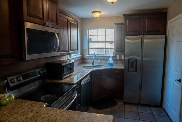Photo 5 — 8979 E 95th Street, Tulsa, OK 74133