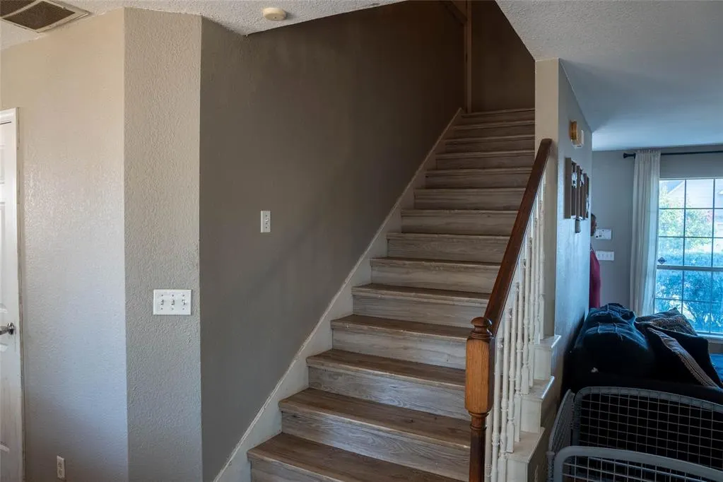 Photo 9 — 8979 E 95th Street, Tulsa, OK 74133