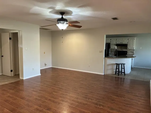 Photo 3 — 2937 Laurel Circle, Altus, OK 73521