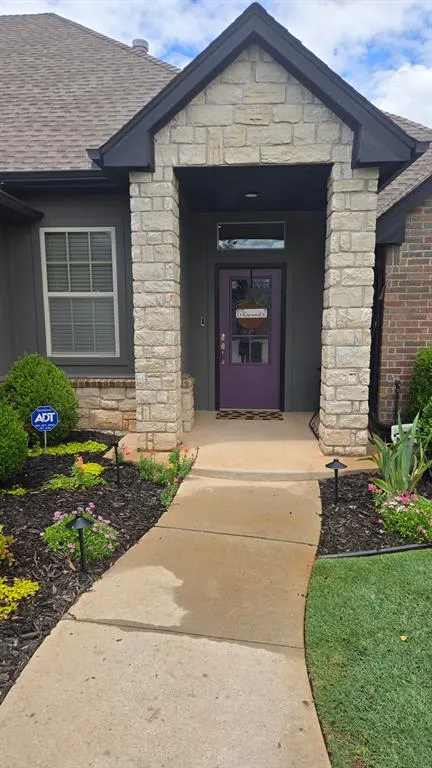 Photo 2 — 1501 NW 172nd Street, Edmond, OK 73012