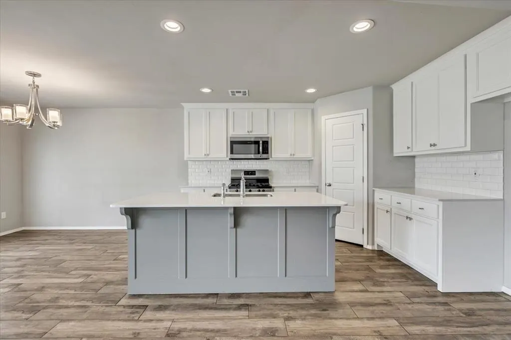 Photo 10 — 8308 NW 151st Street, Edmond, OK 73013