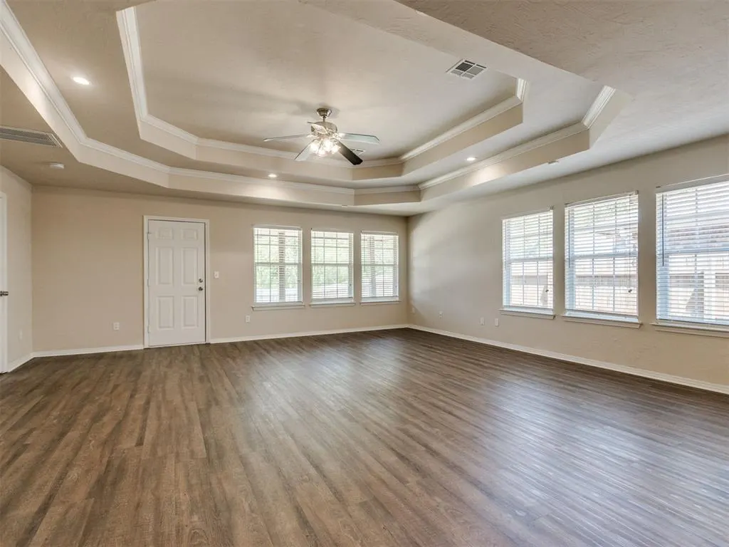 Front exterior — 613 SE 26th Street, Oklahoma City, OK 73129