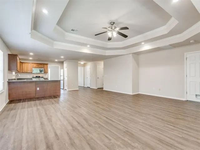 Photo 2 — 613 SE 26th Street, Oklahoma City, OK 73129