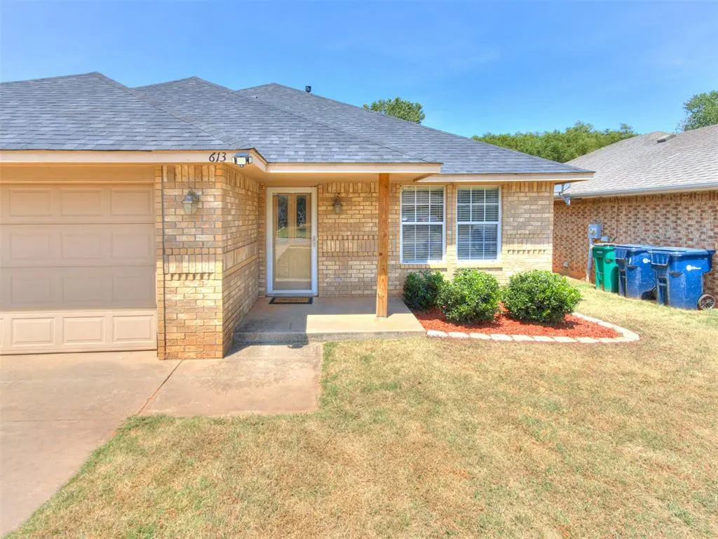 Photo 6 — 613 SE 26th Street, Oklahoma City, OK 73129