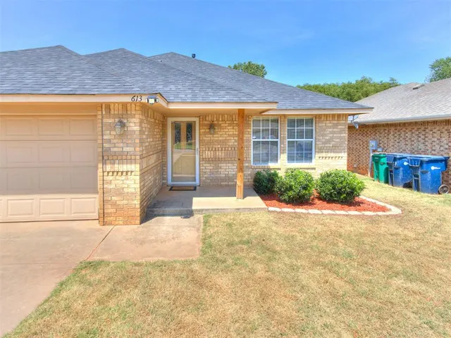 Photo 6 — 613 SE 26th Street, Oklahoma City, OK 73129