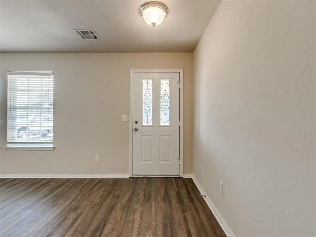 Photo 4 — 613 SE 26th Street, Oklahoma City, OK 73129