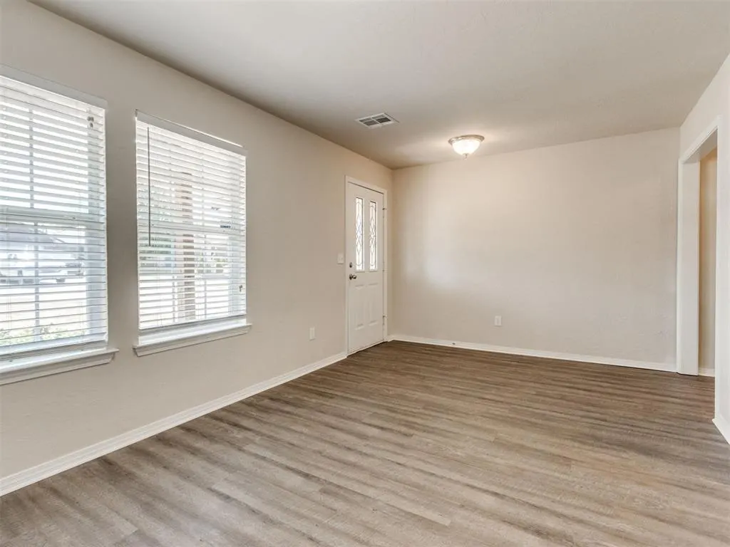 Photo 11 — 613 SE 26th Street, Oklahoma City, OK 73129