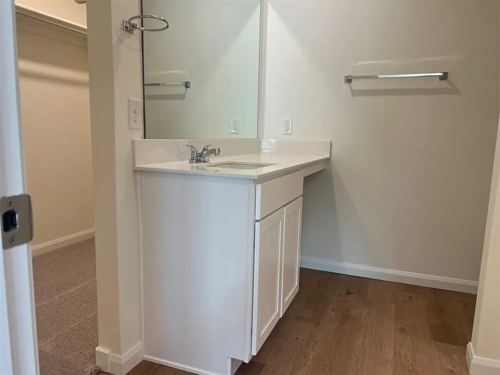 Photo 9 — 921 Hazy Brook Circle, Chickasha, OK 73018
