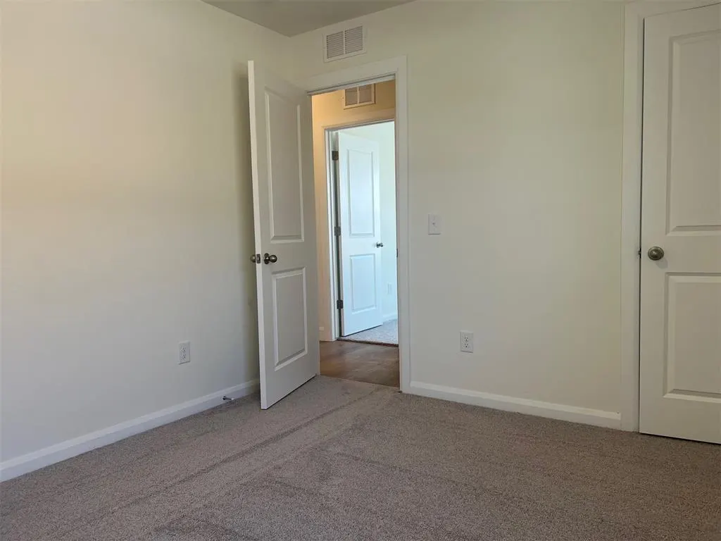 Photo 14 — 921 Hazy Brook Circle, Chickasha, OK 73018