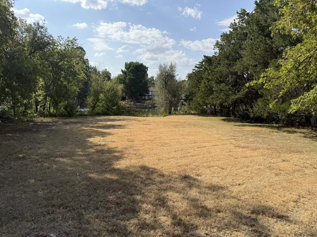 Photo 2 — 9813 Ritter Road, Oklahoma City, OK 73162
