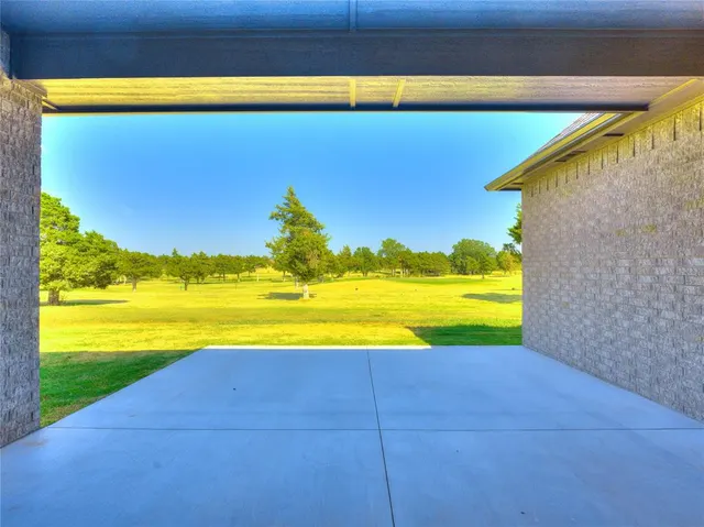 Photo 4 — 1770 S May Avenue, Guthrie, OK 73044