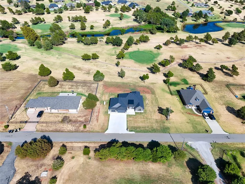 Photo 2 — 1770 S May Avenue, Guthrie, OK 73044