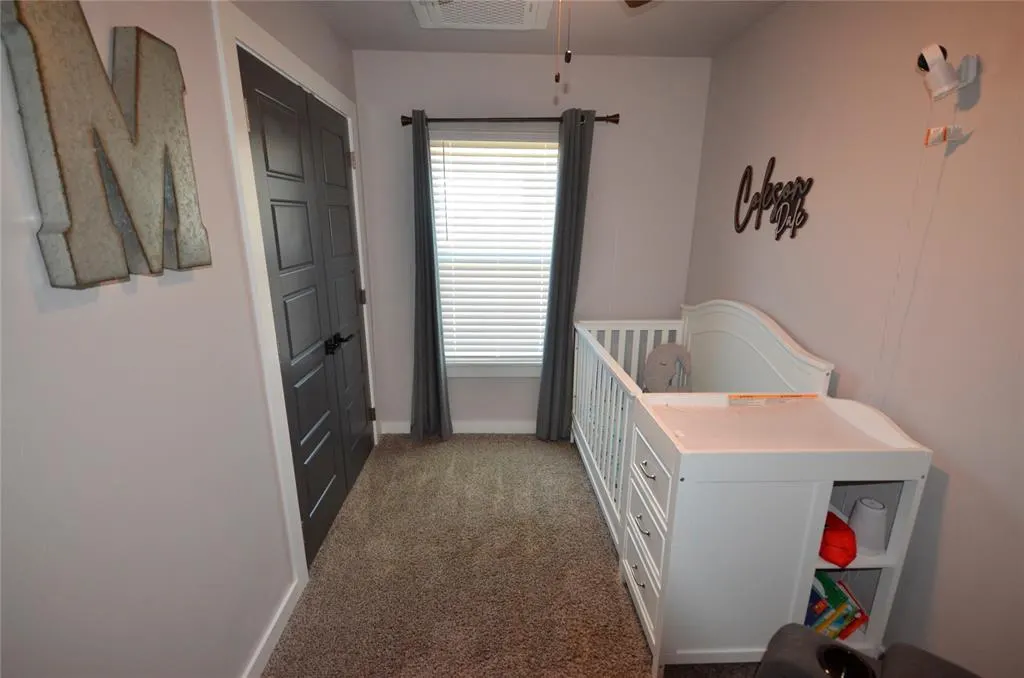 Photo 13 — 313 SE 2nd Street, Blanchard, OK 73010