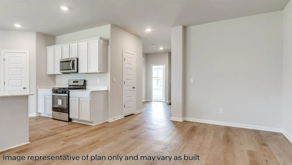 Photo 9 — 8317 NW 59th Street, Oklahoma City, OK 73132
