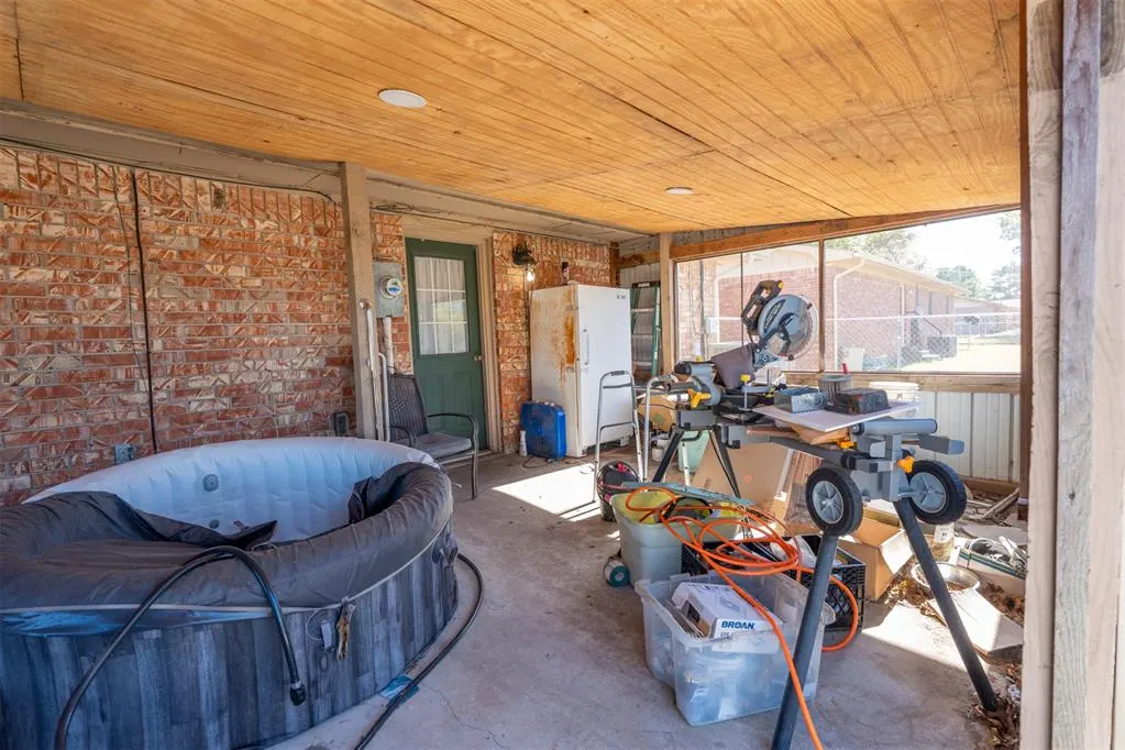 Photo 4 — 503 S 9th Street, Okemah, OK 74859
