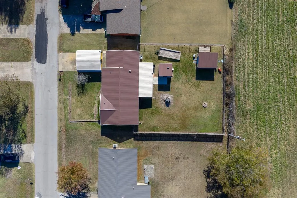 Photo 8 — 503 S 9th Street, Okemah, OK 74859