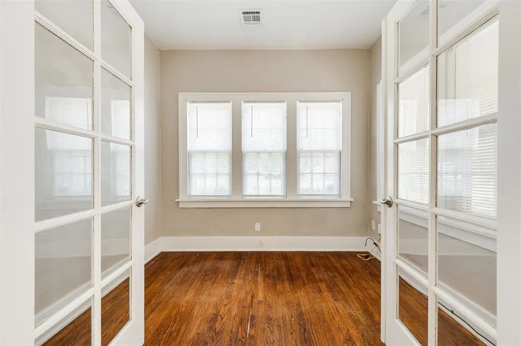 Photo 3 — 2609 N Shartel Avenue, Oklahoma City, OK 73103
