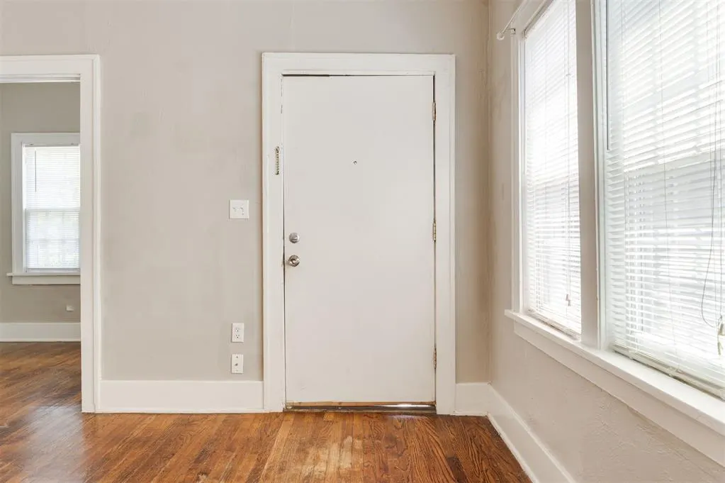 Photo 5 — 2609 N Shartel Avenue, Oklahoma City, OK 73103