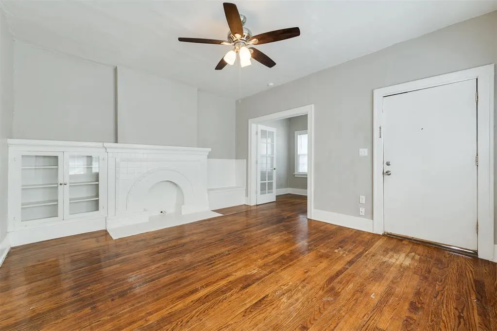 Photo 7 — 2609 N Shartel Avenue, Oklahoma City, OK 73103